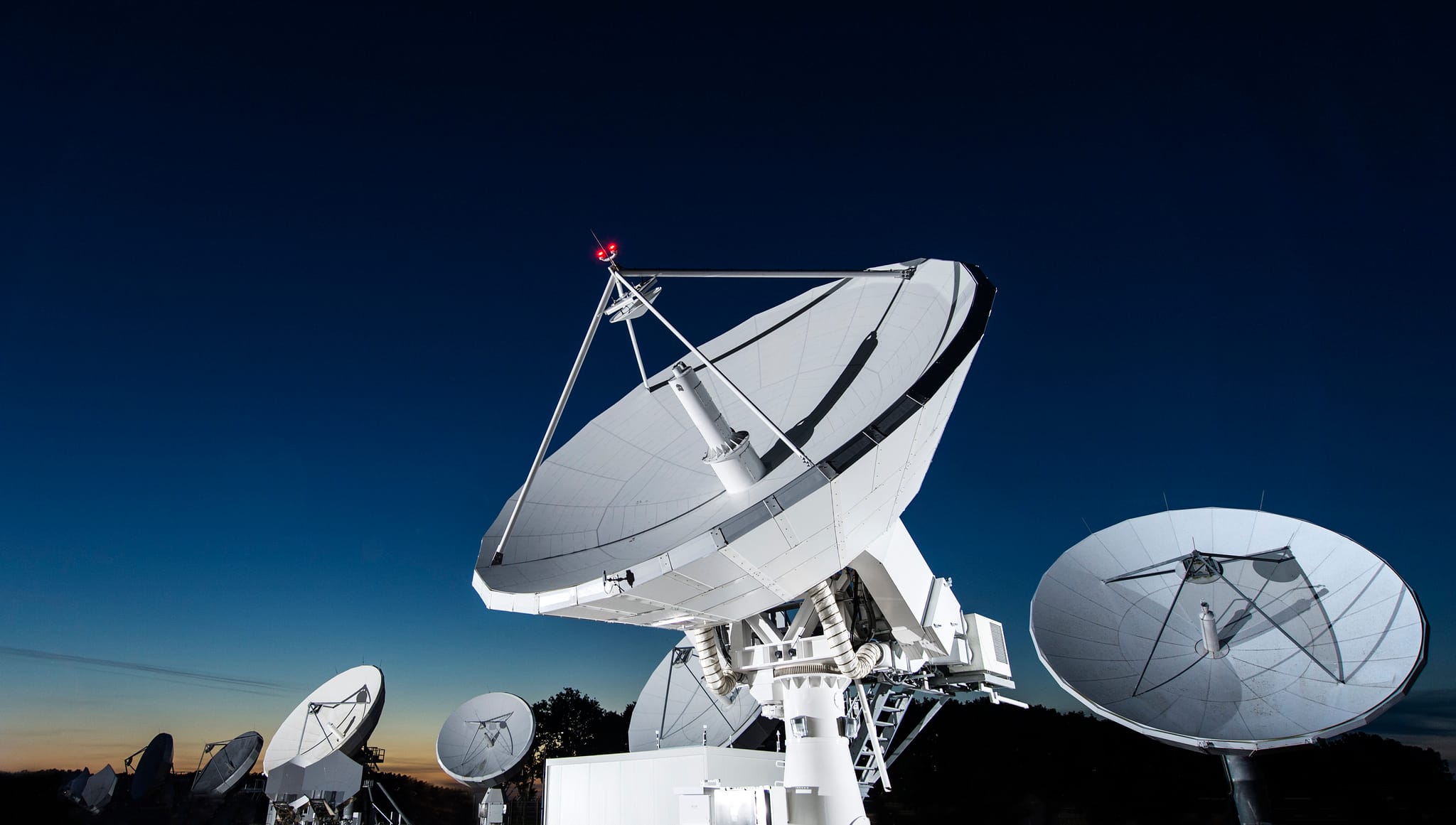 «Репортеры без границ» подали в суд на регулятора, чтобы добиться запрета на трансляцию российского ТВ через французские спутники