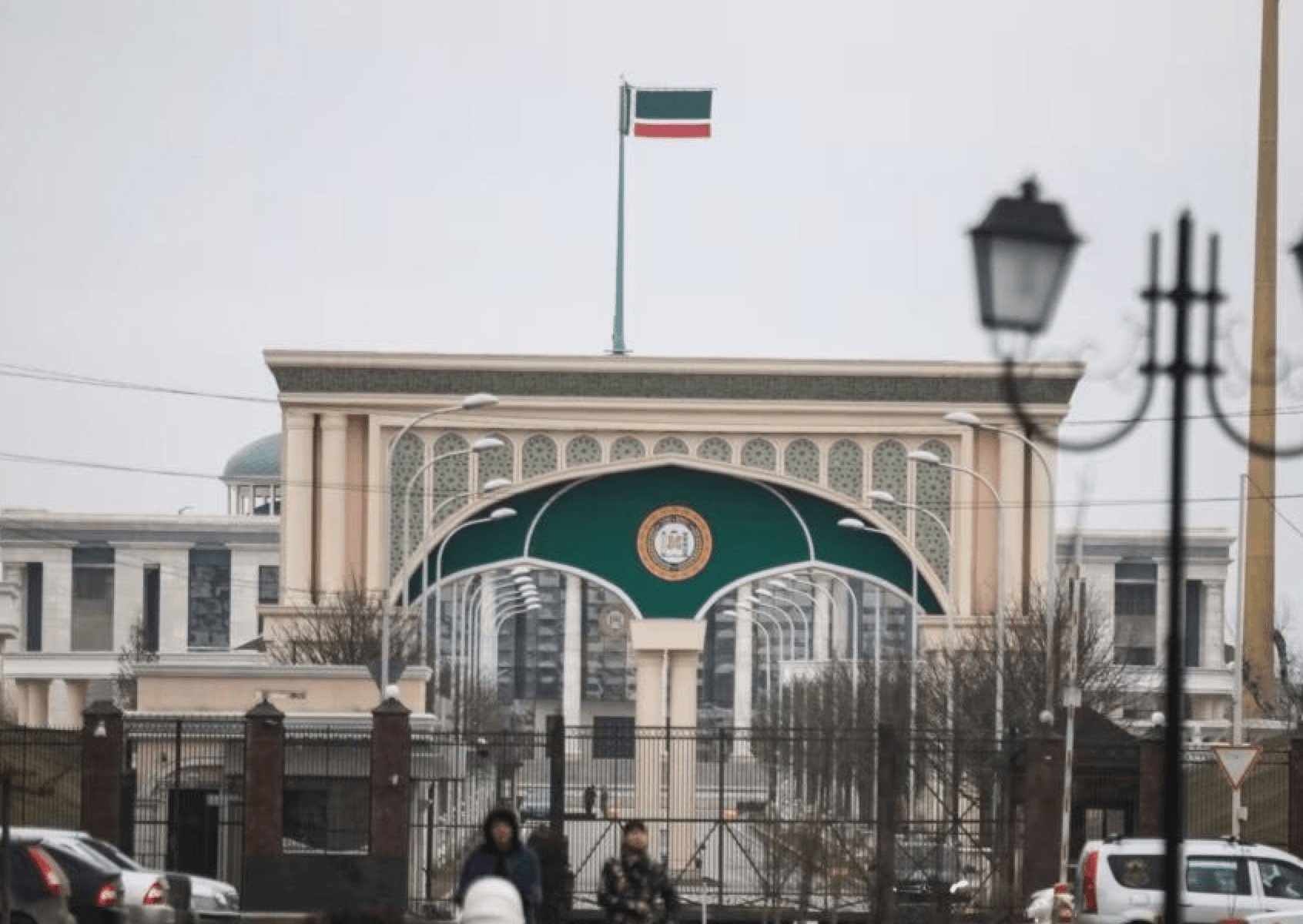 DOXA: В чеченском ИВС умер заключенный. Незадолго до этого он говорил, что опасается за свою жизнь и не собирается совершать суицид