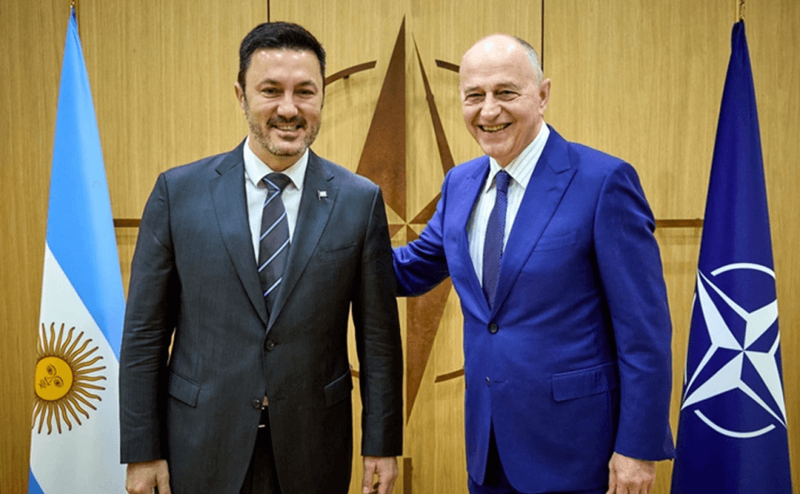 Аргентина направила запрос на сотрудничество с НАТО в качестве глобального партнера