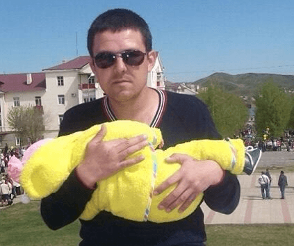 Осужденный за убийство девушки вагнеровец вернулся с войны, напал на соседа и зарезал мать друга