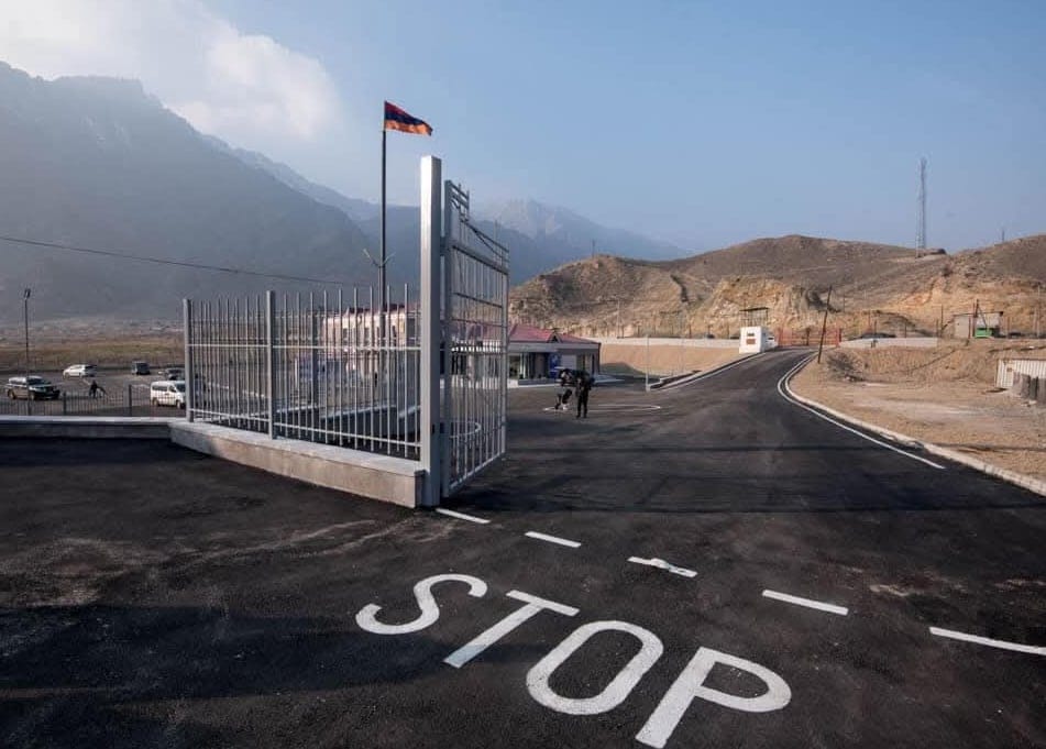 Российские пограничники покинули единственный КПП на границе Армении с Ираном. Теперь его охраняют армянские пограничники