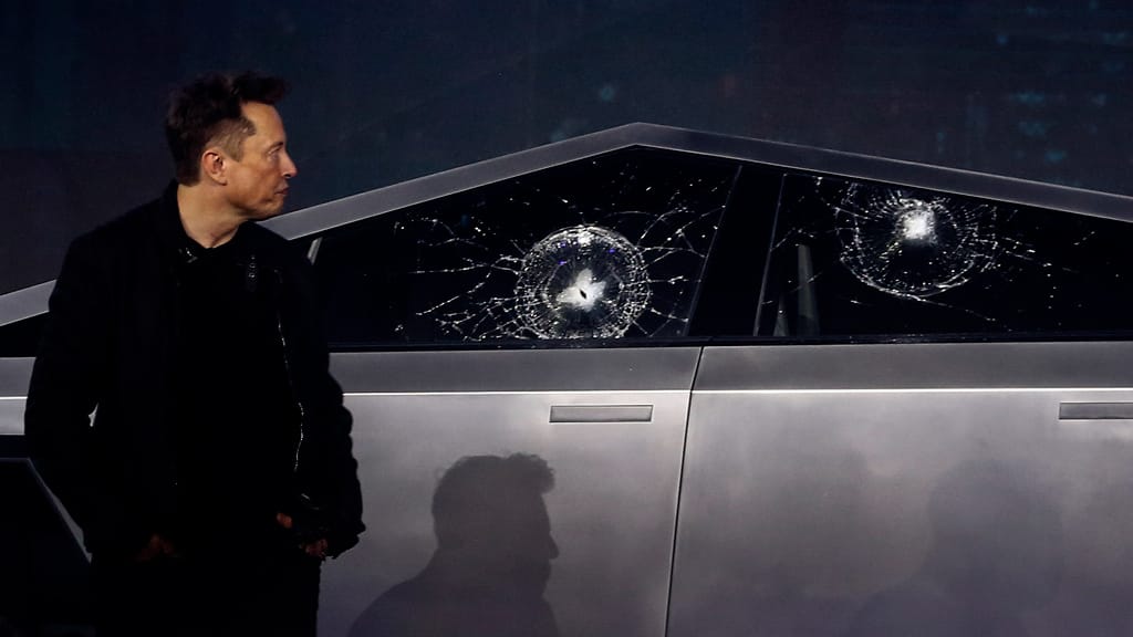 Маск опубликовал видео нобелевского лауреата по экономике Милтона Фридмана, который выступает против тарифов и торговых ограничений