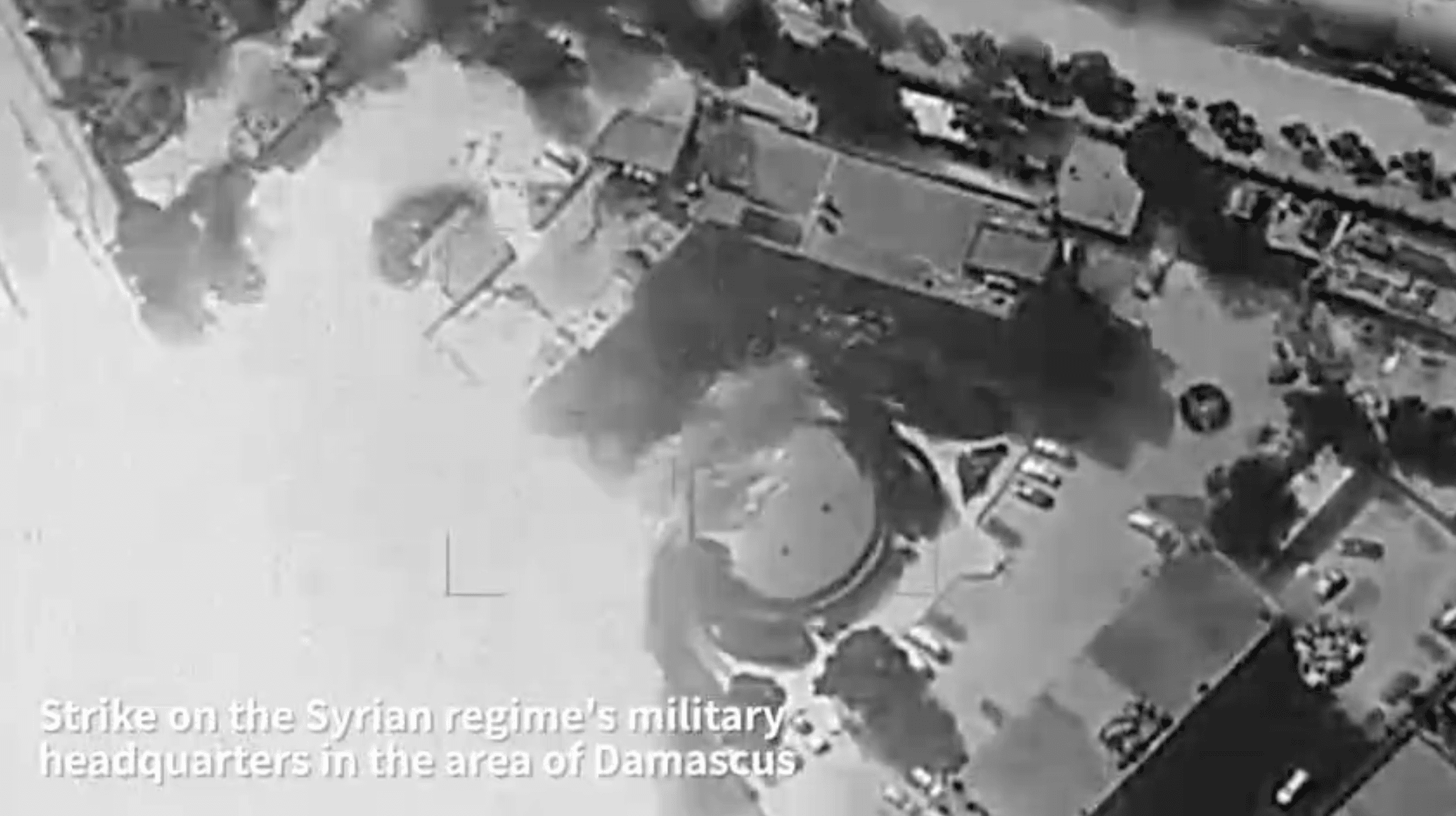 Израиль бомбит исламистов в Сирии в поддержку друзов. Он не может допустить их уничтожения на своей границе — эксперты