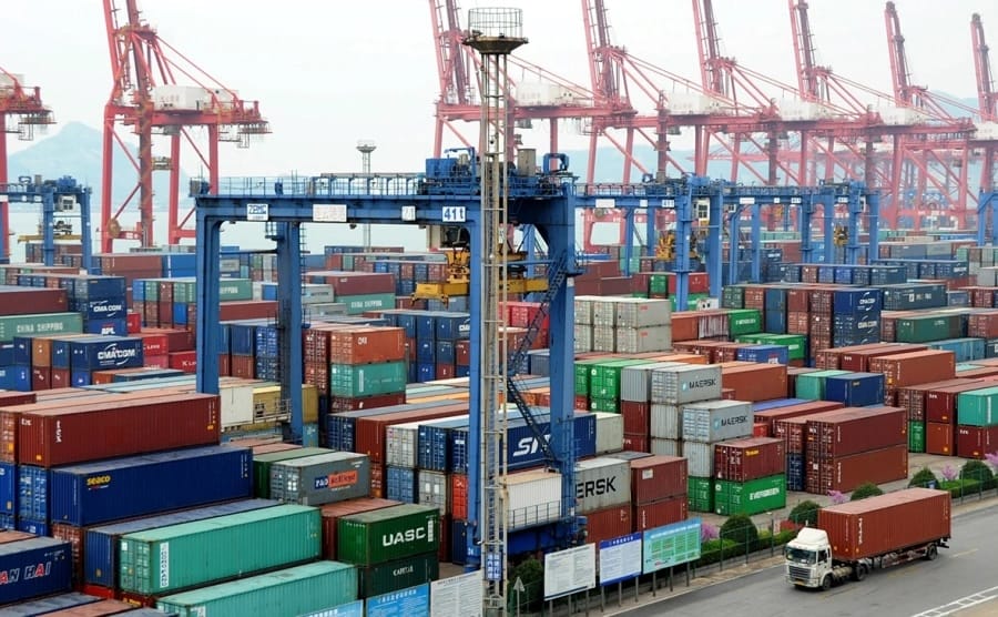 ЕС отказался вводить пошлины на китайские и индийские товары по требованию Трампа — Le Monde