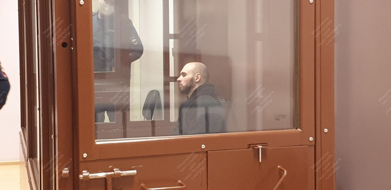 Воевавший за ДНР петербуржец получил 22 года колонии за убийство курсанта МВД и взрыв у поста ДПС