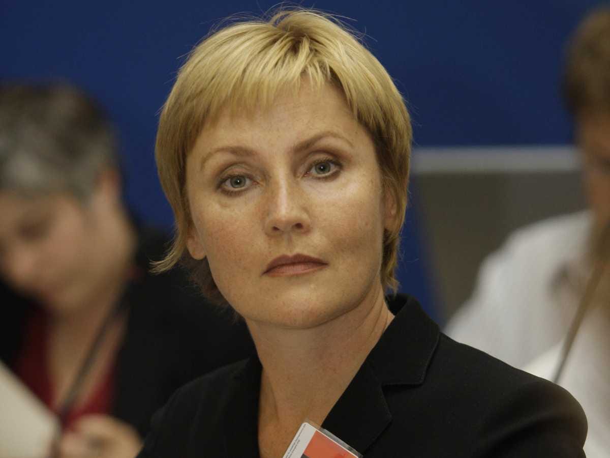 «Это ― война». Ушедшая с Первого канала Жанна Агалакова назвала оставшихся работать коллег «заложниками» и осудила «ковровые санкции»