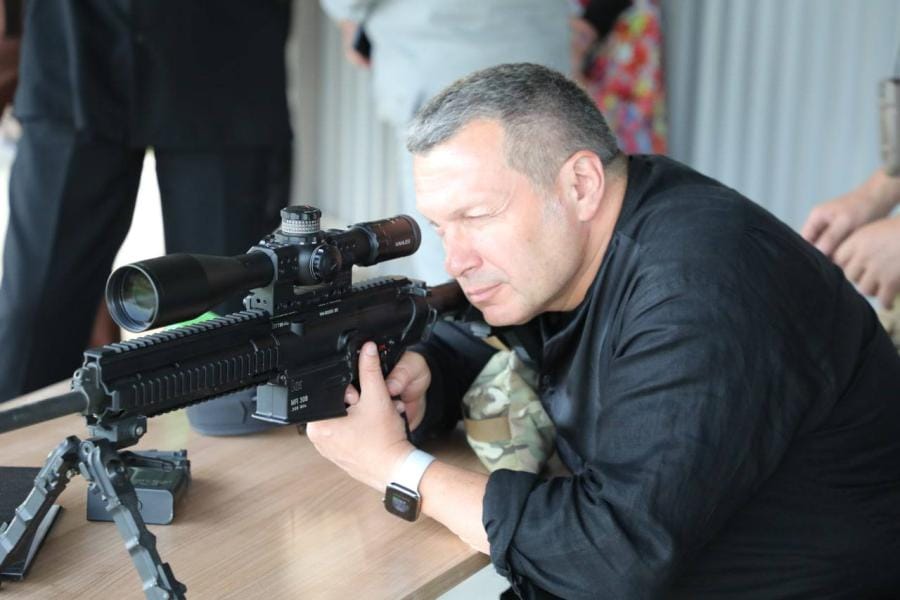 «За убийство предлагал мне $20 тысяч» — экс-сотрудник ФСБ рассказал, как Владимир Соловьев пытался заказать криминального авторитета