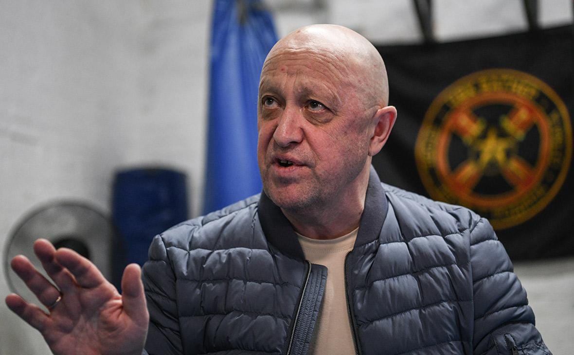 Против Пригожина возбудили дело за «организацию вооруженного мятежа». Ему грозит от 12 до 20 лет лишения свободы