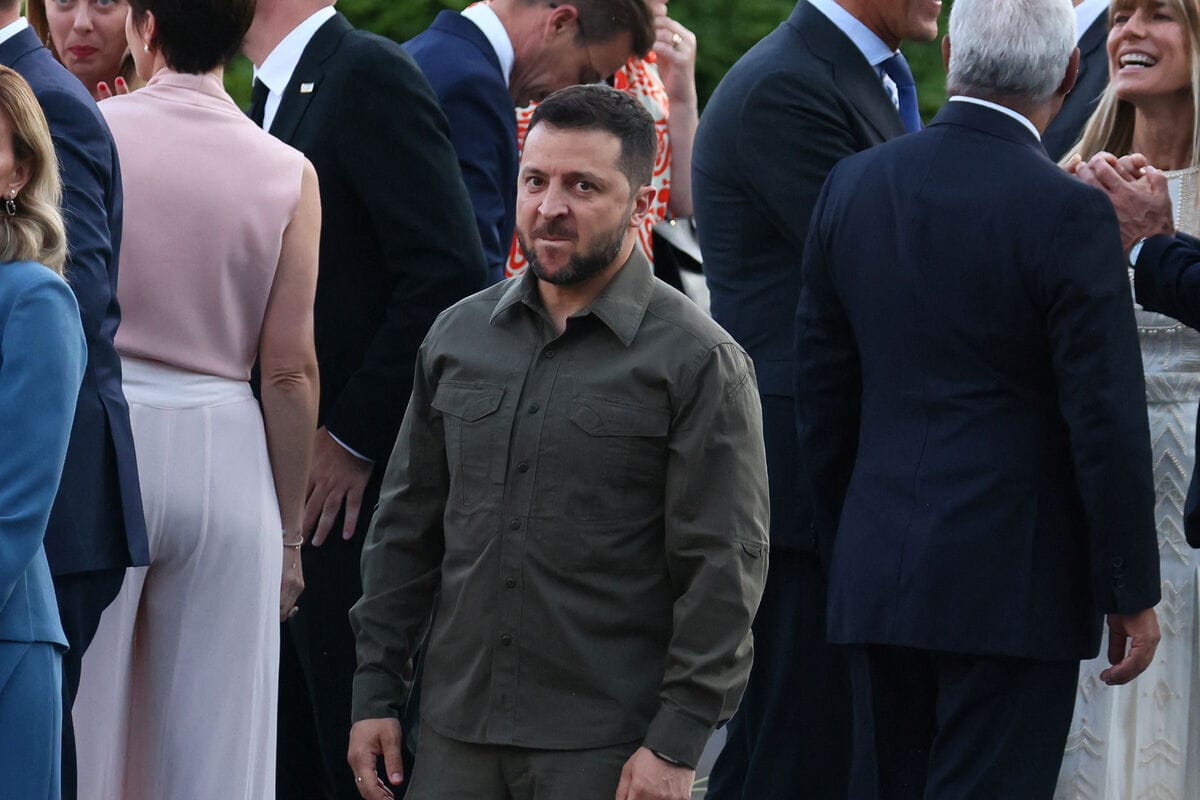 Зеленский назвал целью ударов по Одессе инфраструктуру «зерновой сделки»