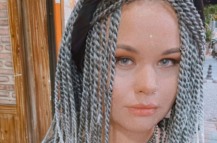 Мама волонтерки Надин из «Армии красоток» сообщила об ухудшении состояния здоровья дочери в СИЗО