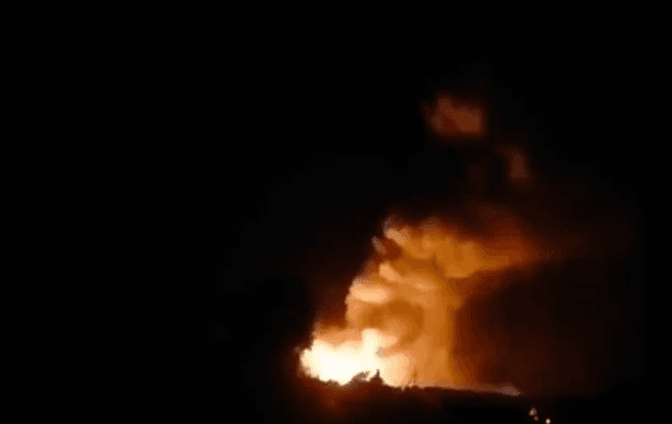 В Воронежской области загорелся склад боеприпасов в результате атаки БПЛА