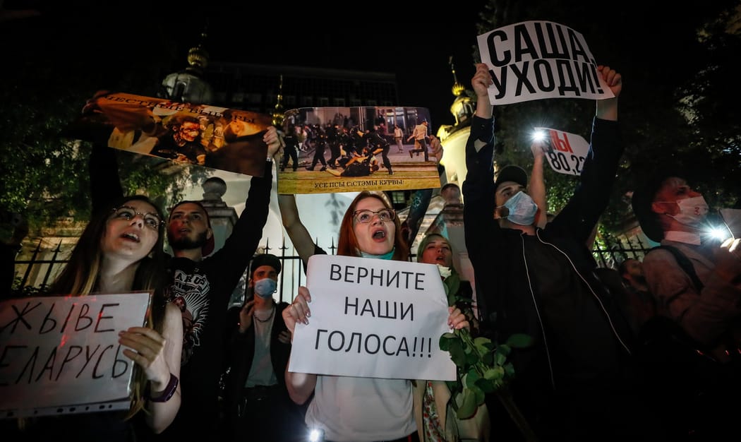 «Колбасой белорусов уже не купишь». Ярослав Романчук о перспективе протестов и забастовок